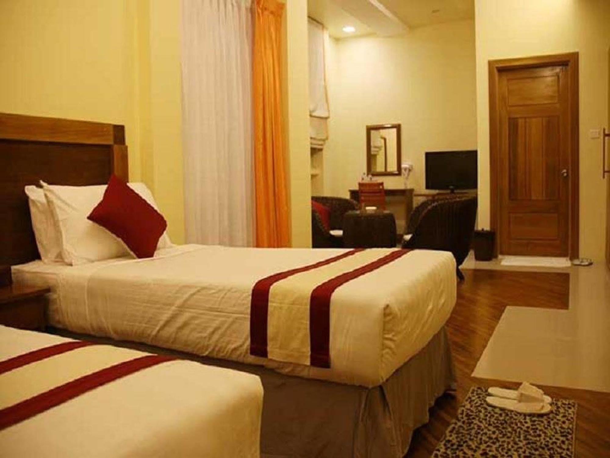 Golden Guest Hotel Dawei Exterior foto